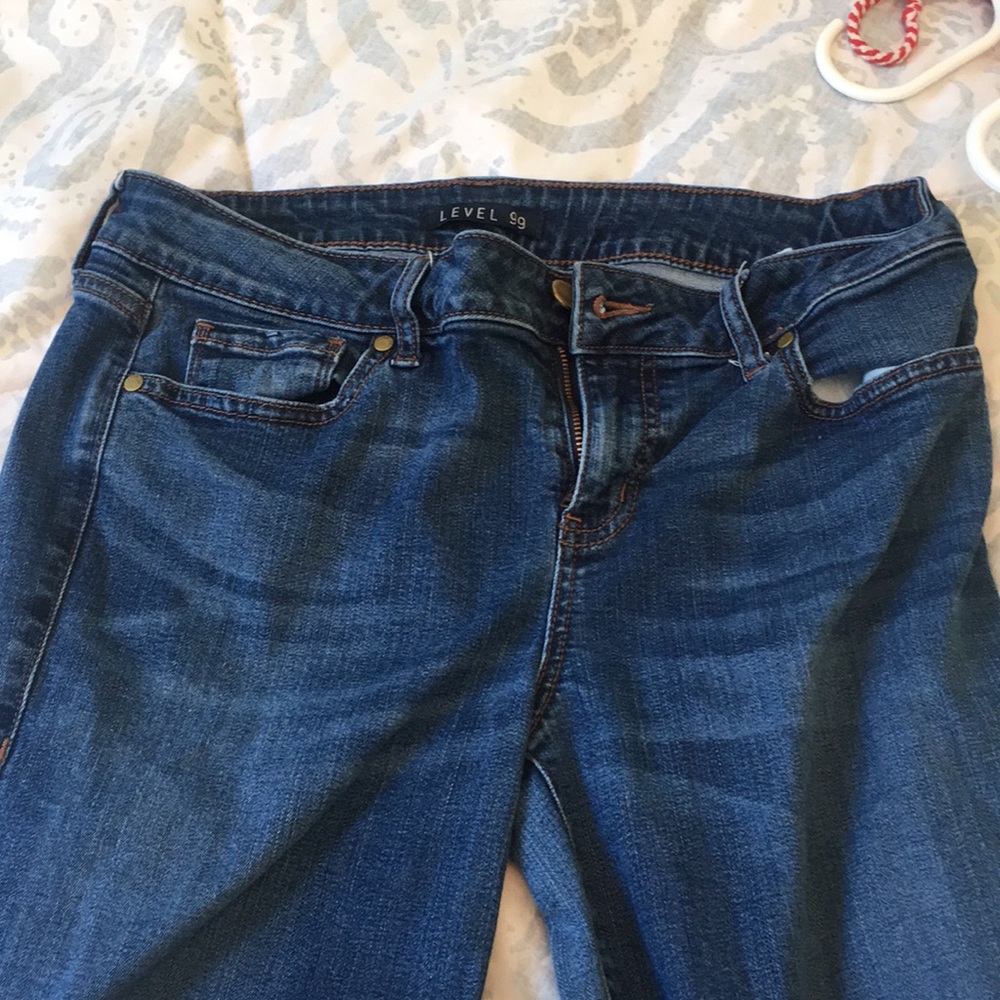 Jeans